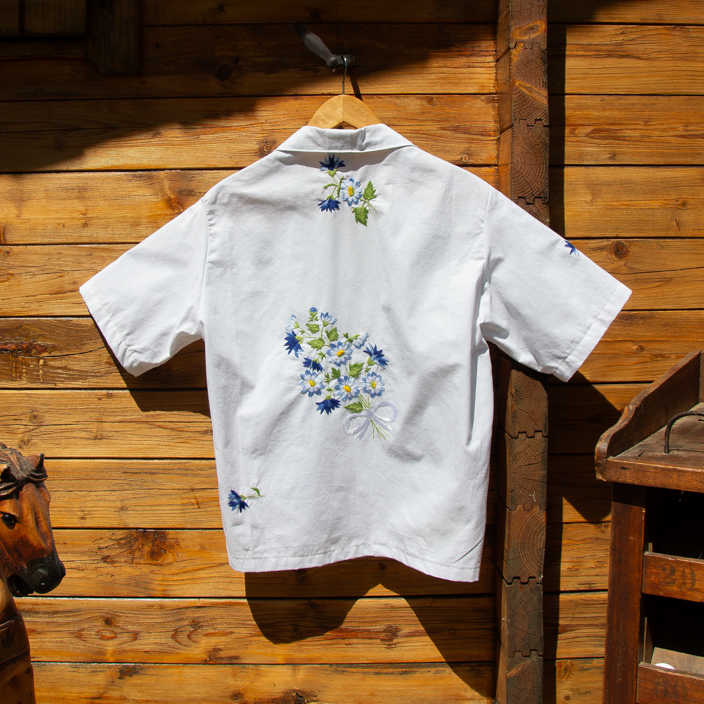 La chemise bleuet