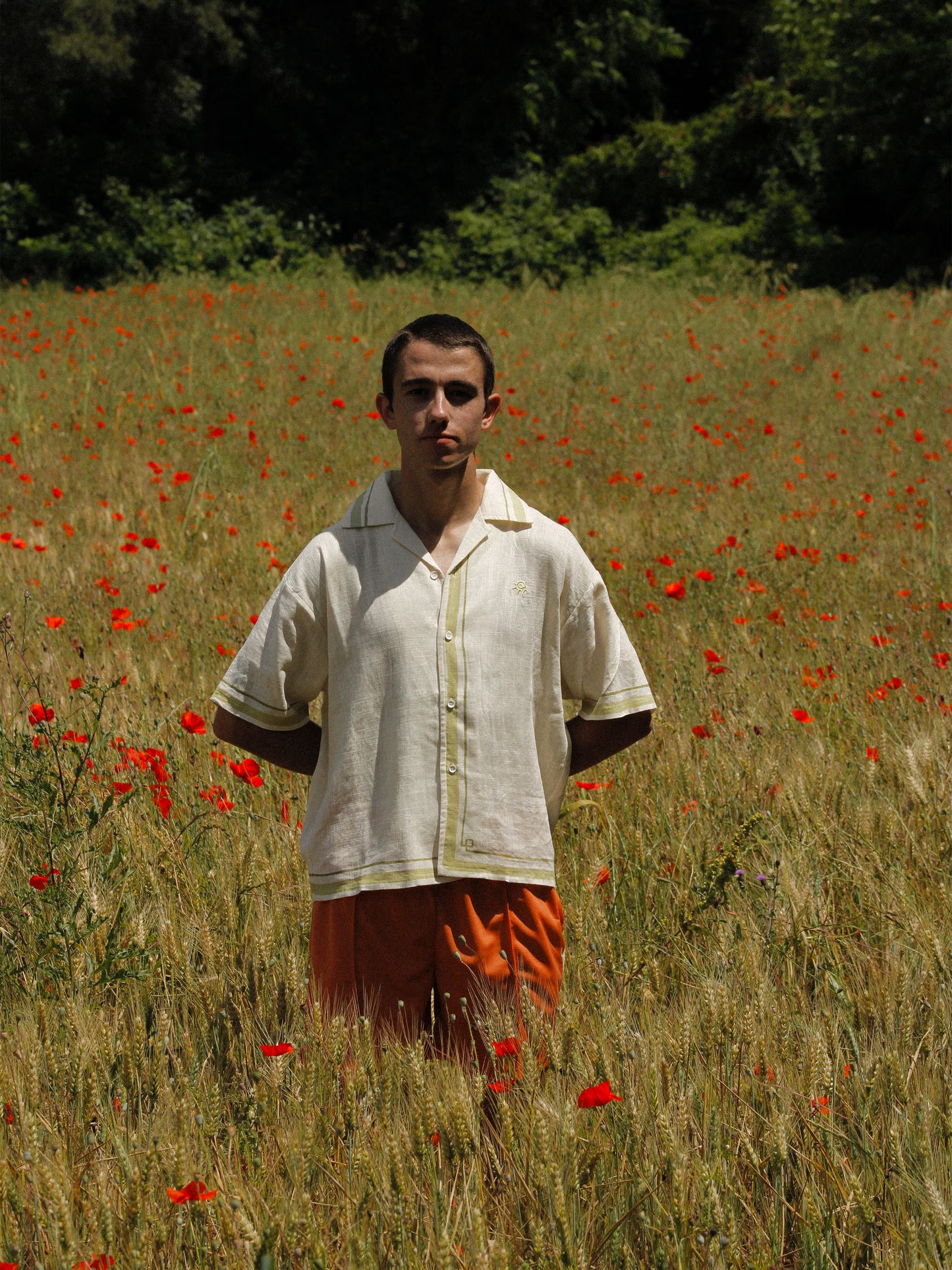 La chemise coquelicot (défaut)