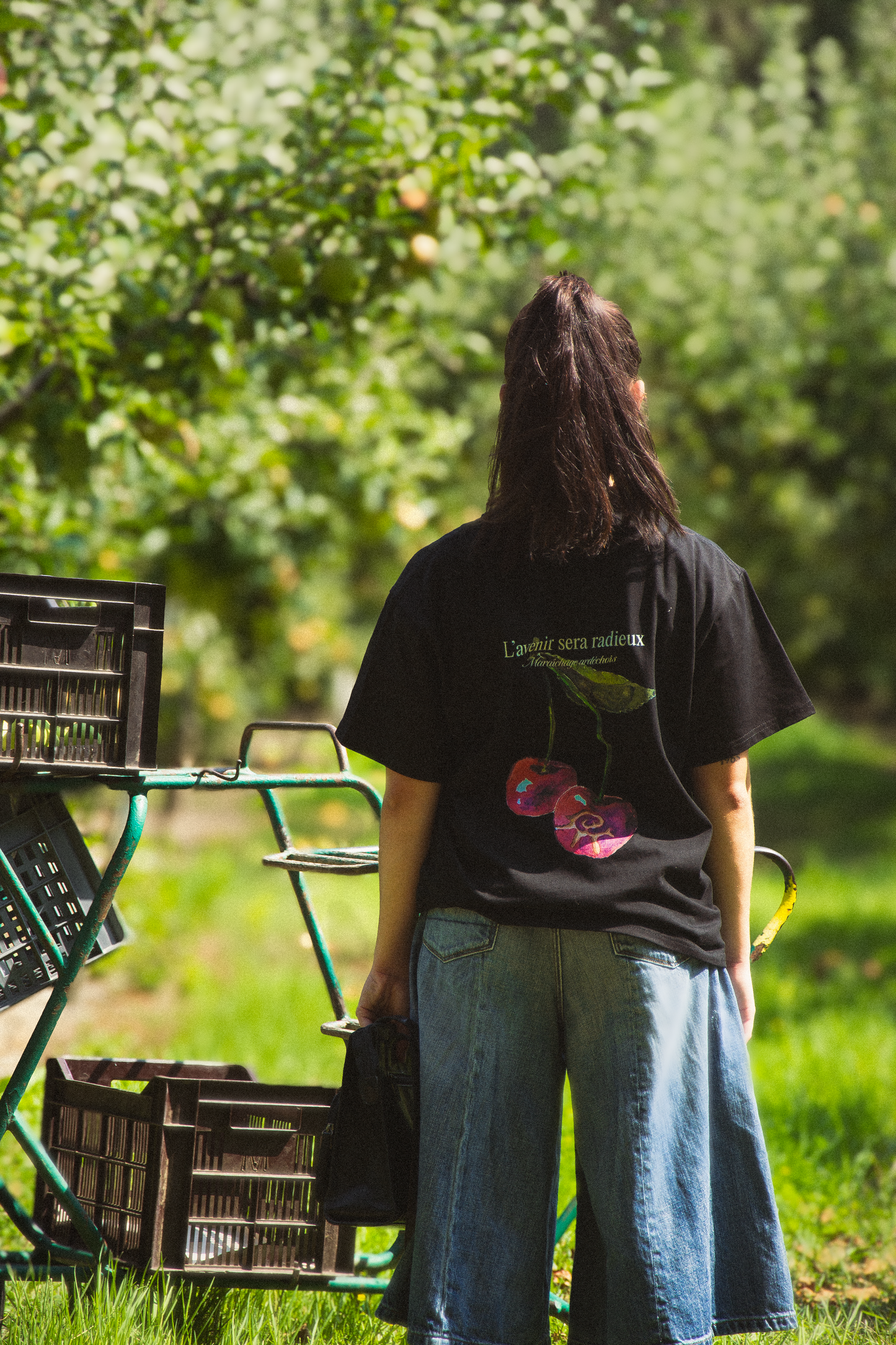 Le tee-shirt cerise